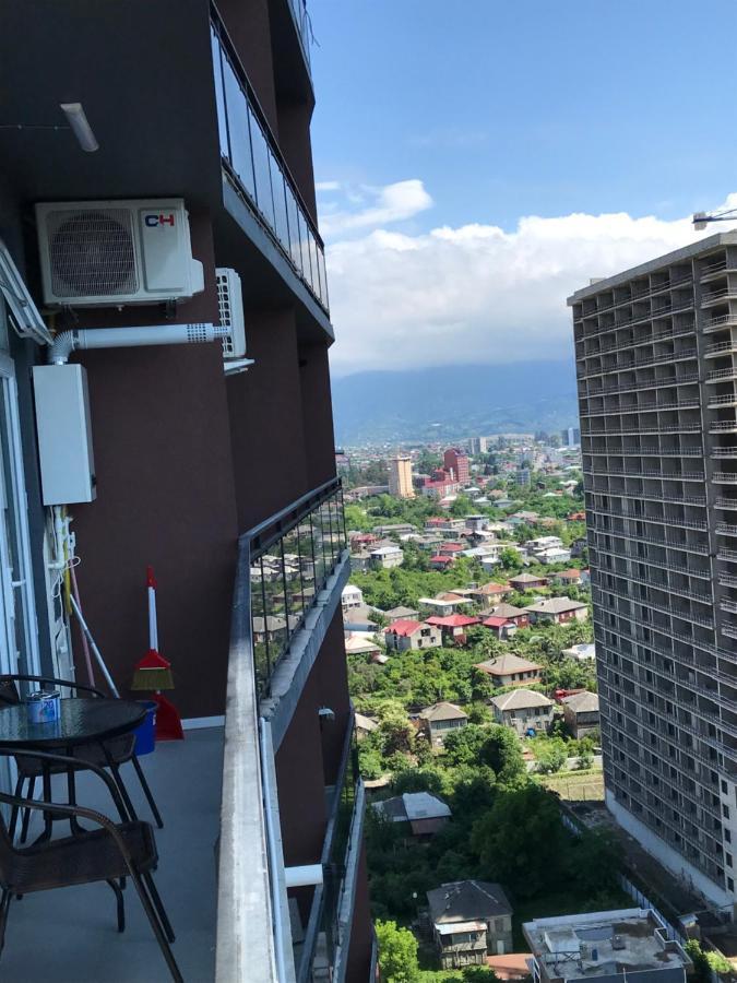 Nbg Towers 2 Appartaments Batumi Exterior photo